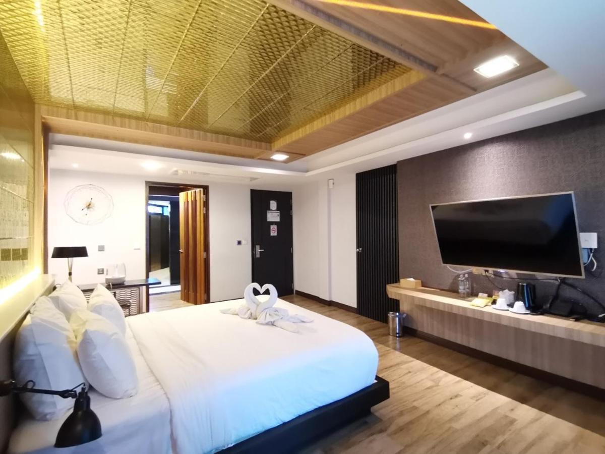 Hotel Holatel Phitsanulok Zewnętrze zdjęcie