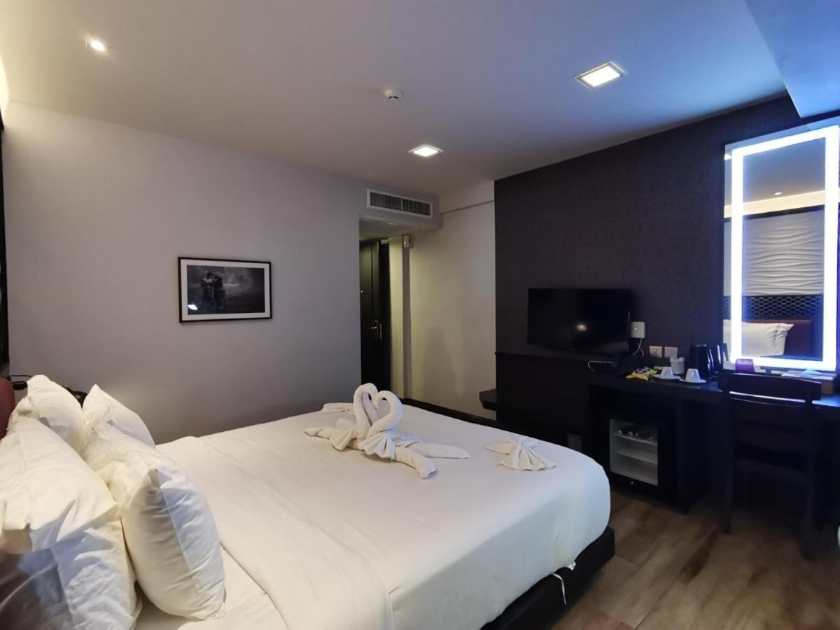 Hotel Holatel Phitsanulok Zewnętrze zdjęcie